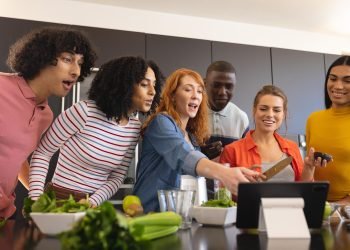 Atendimento excepcional: Como treinar equipes para fidelizar clientes