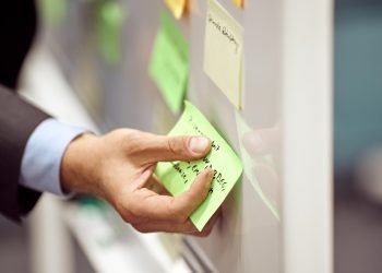 SWOT na prática: Avaliando oportunidades no mercado de delivery